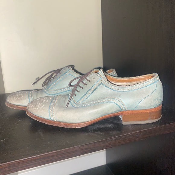 John Fluevog “Brandenburg” Oxfords in light blue - Picture 2 of 4